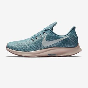 Nike Zoom Pegasus 35 Running Shoe